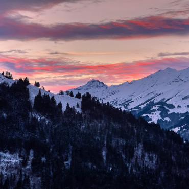 Diese schöne Winter-Sonnenuntergangsstimmung möchte Simon Schuhmacher mit uns teilen.